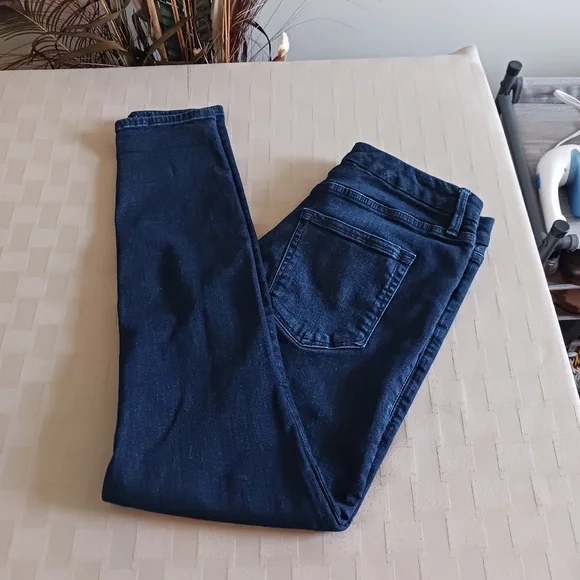 Good American The Good Leg Skinny Jean BLUE224 - Picture 6 of 13